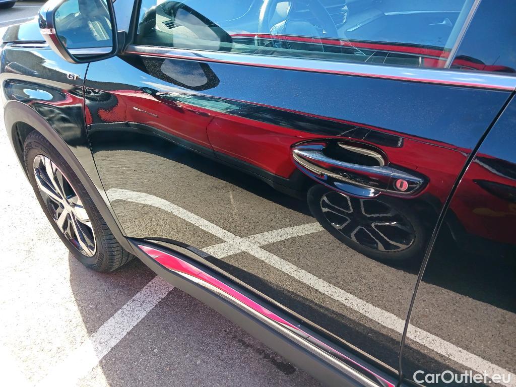  Peugeot  5008 PEUGEOT  / 2020 / 5P / todoterreno 1.6 PureTech 132KW S&S GT Pack EAT8 #7