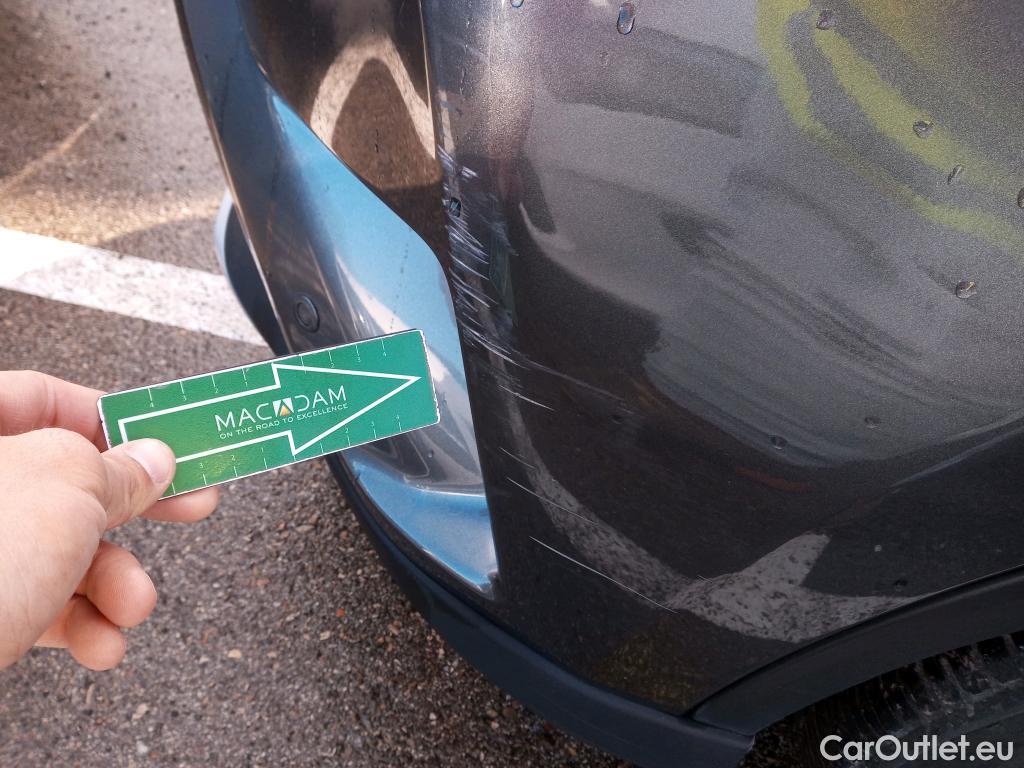  Toyota  RAV4 TOYOTA  / 2015 / 5P / todoterreno 2.5l hybrid 4WD Advance #32