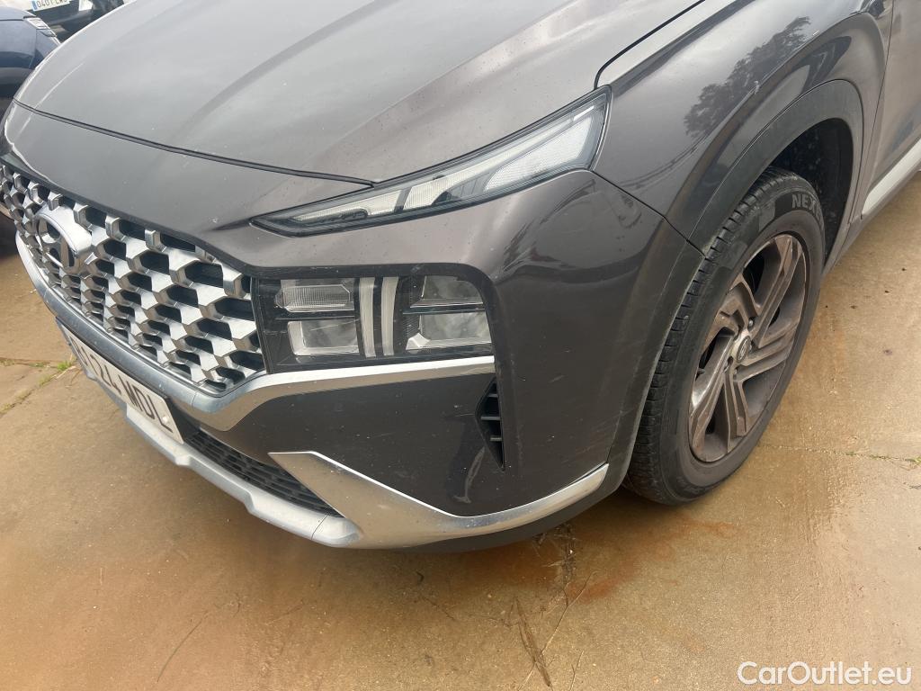  Hyundai  Santa Fe HYUNDAI  / 2021 / 5P / todoterreno 2.2 CRDi Maxx DCT 4x2 #7