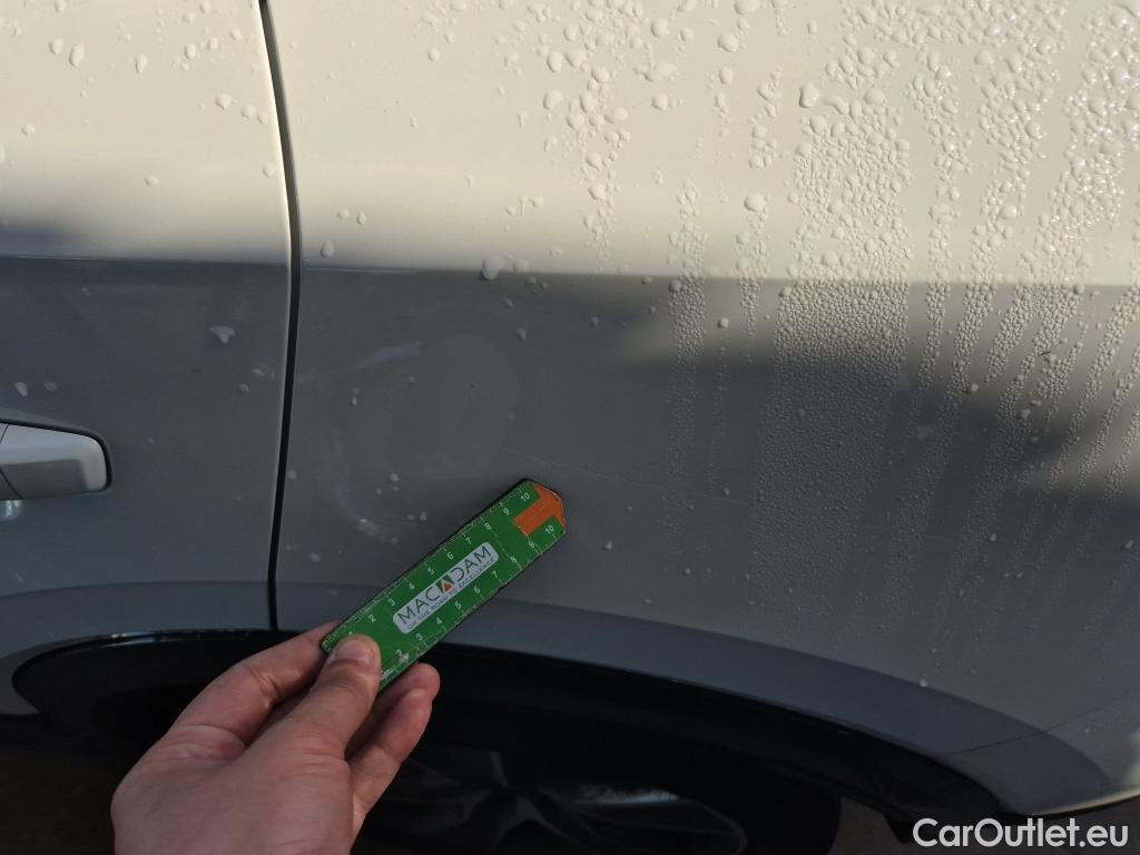  Audi  Q2 AUDI  / 2016 / 5P / todoterreno Design 35 TFSI 110kW (150CV) S tronic #4