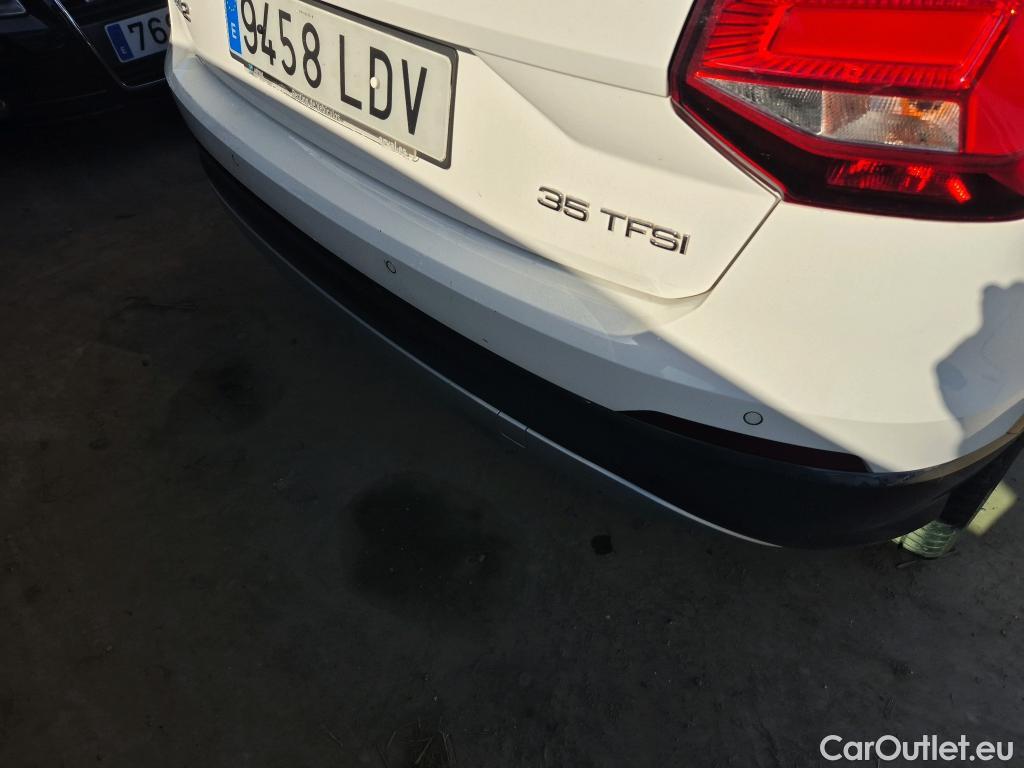  Audi  Q2 AUDI  / 2016 / 5P / todoterreno Design 35 TFSI 110kW (150CV) S tronic #10