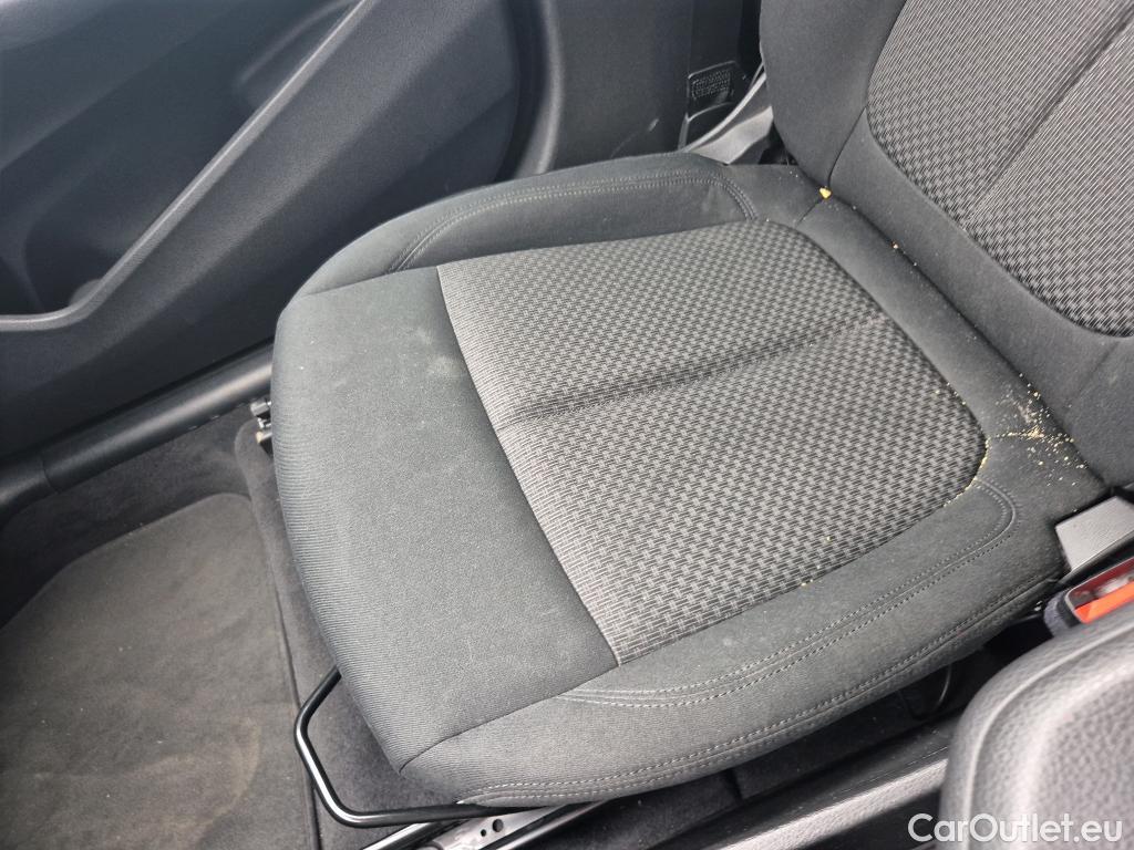  Bmw  X1 BMW  / 2019 / 5P / todoterreno sDrive16d Business #38