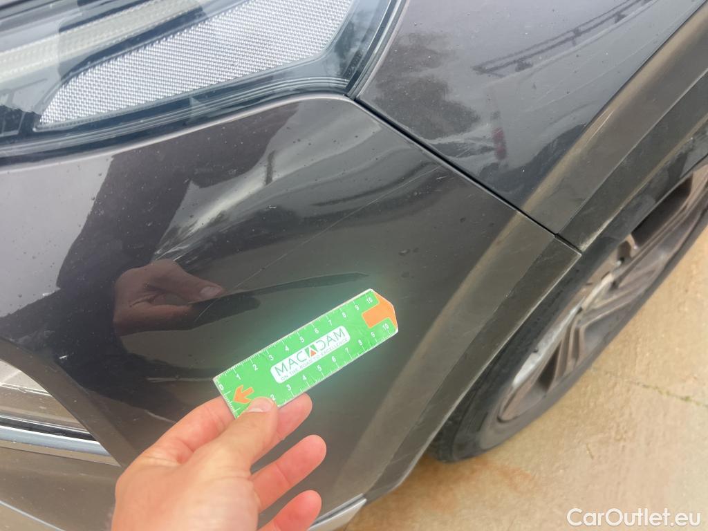  Hyundai  Santa Fe HYUNDAI  / 2021 / 5P / todoterreno 2.2 CRDi Maxx DCT 4x2 #8