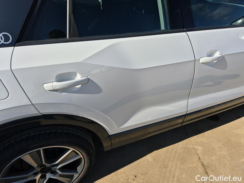  Audi  Q2 AUDI  / 2016 / 5P / todoterreno Design 35 TFSI 110kW (150CV) S tronic #19