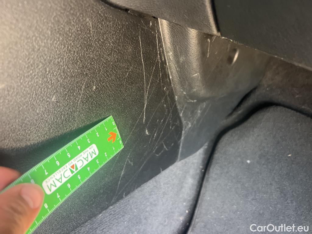  Bmw  X1 BMW  / 2019 / 5P / todoterreno sDrive16d Business #12