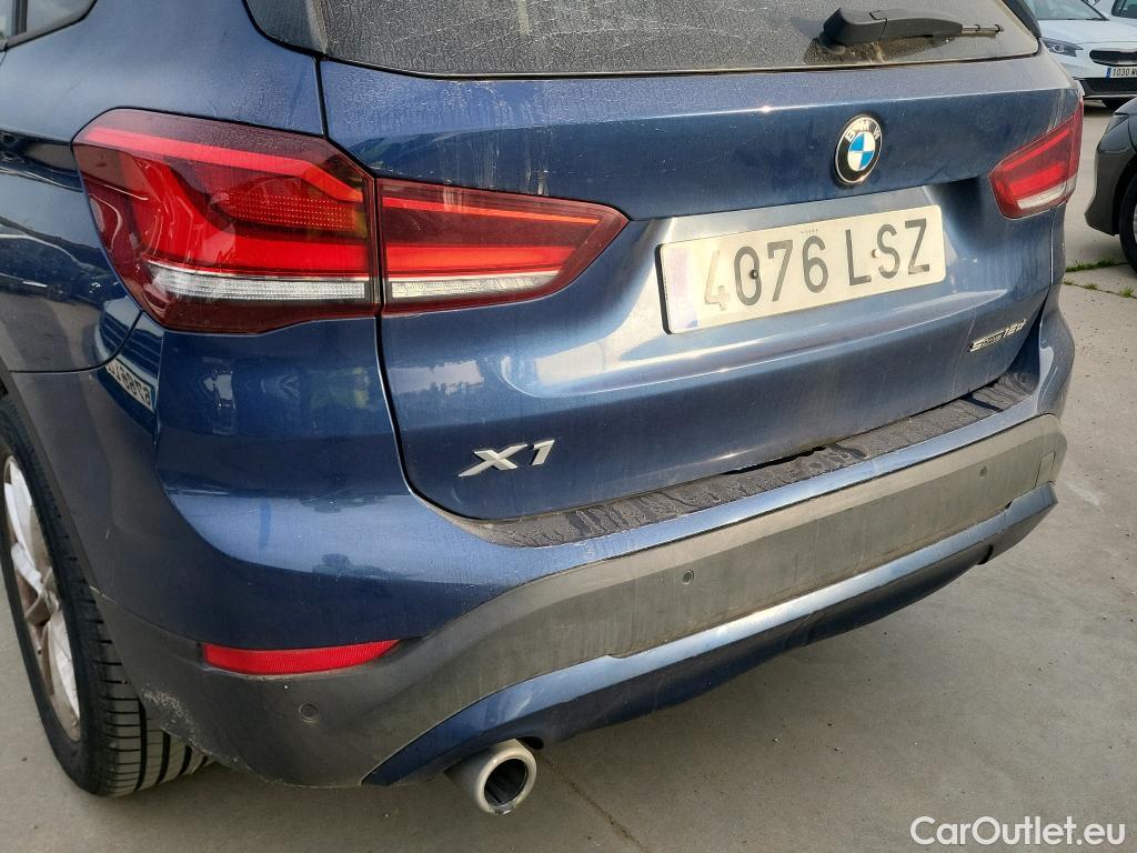  Bmw  X1 BMW  / 2019 / 5P / todoterreno sDrive16d Business #17