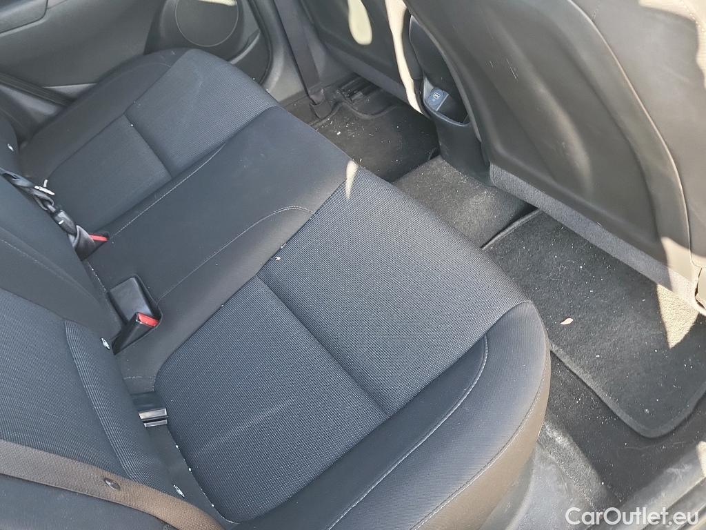  Hyundai  Konna HYUNDAI Kona / 2020 / 5P / todoterreno 1.0 TGDI Maxx 4X2 #4