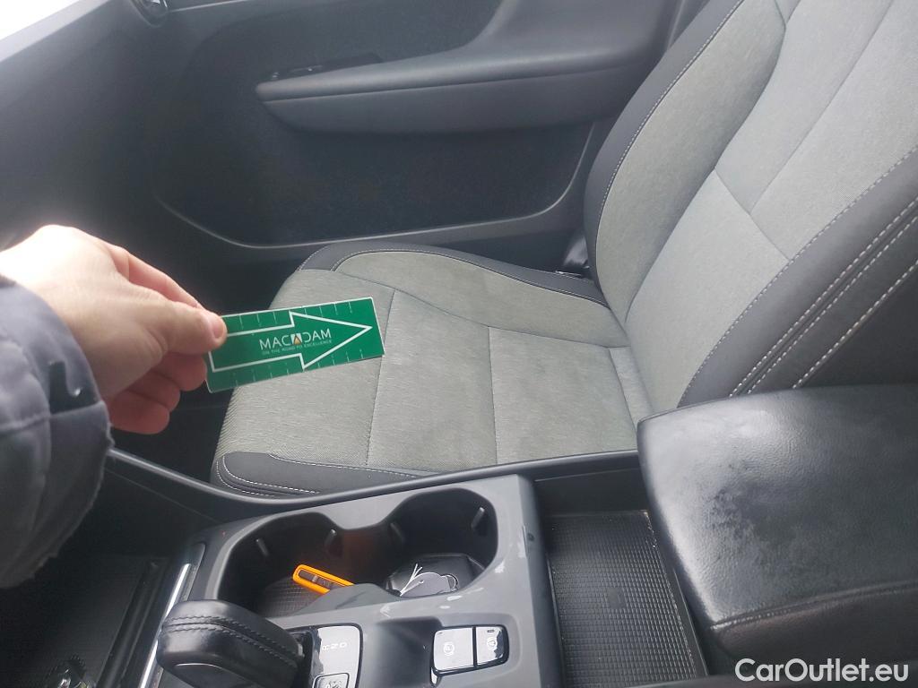  Volvo  XC 40 VOLVO XC40 / 2017 / 5P / todoterreno 1.5 T5 Twin Recharge Inscription Ex Auto #9