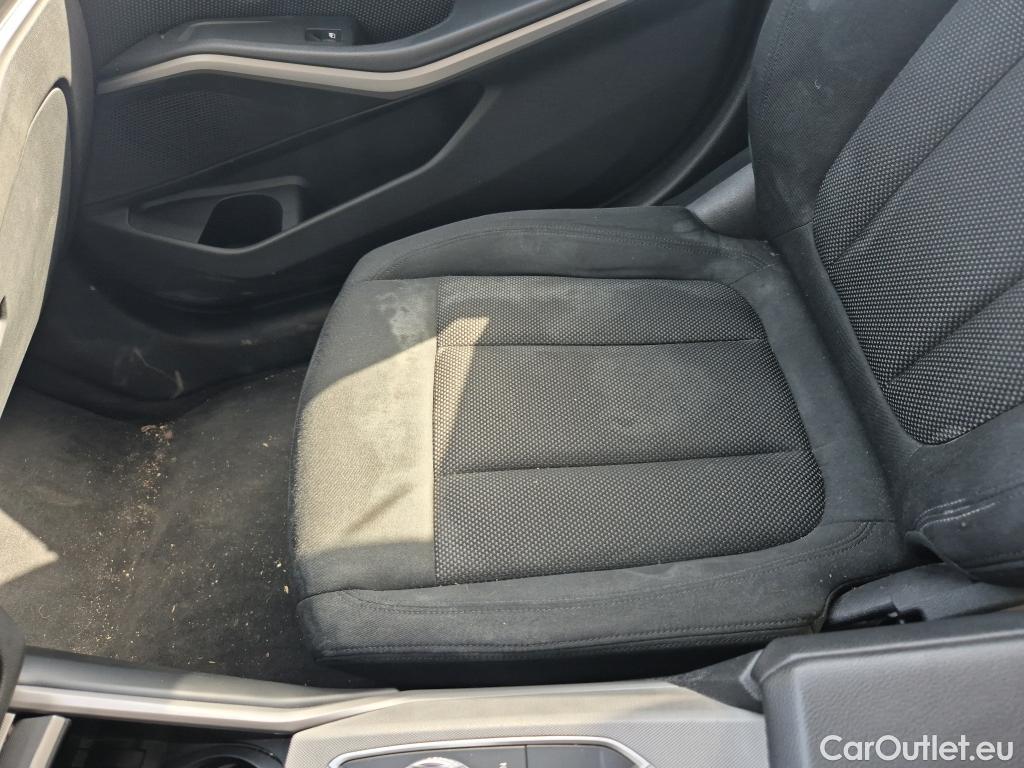  Bmw  Serie 3 BMW  / 2018 / 4P / sedán 318d Auto. #12