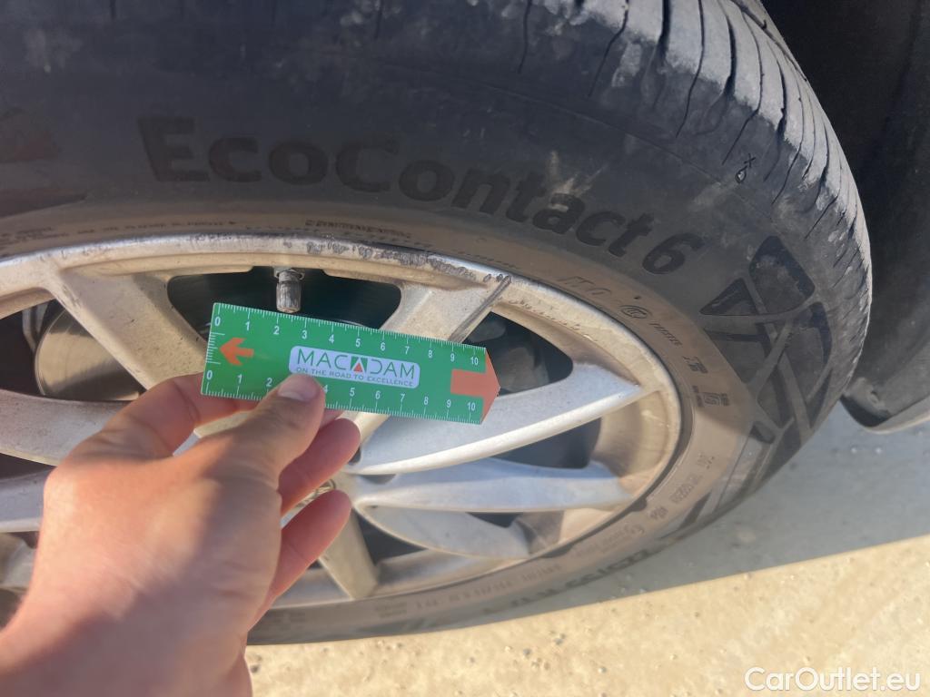  Bmw  X1 BMW  / 2019 / 5P / todoterreno sDrive16d Business #21