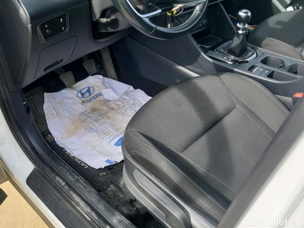  Hyundai  Tucson HYUNDAI  / 2020 / 5P / todoterreno 1.6 CRDI 85kW (115CV) Maxx #43