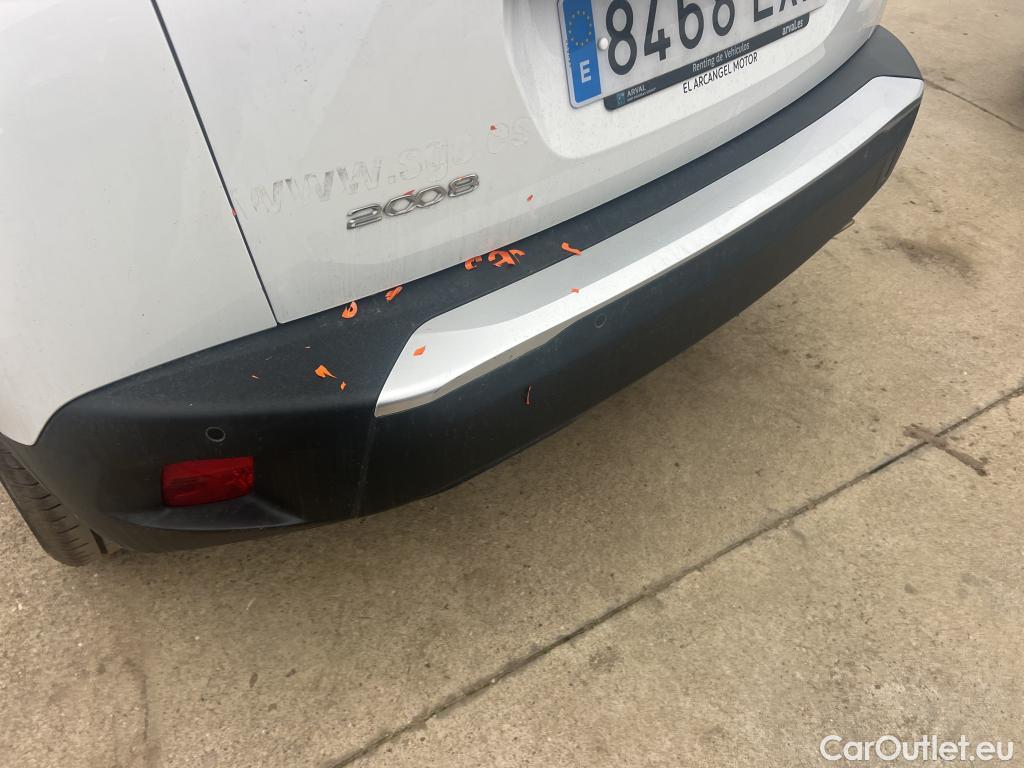  Peugeot  2008 PEUGEOT  / 2019 / 5P / todoterreno Allure BlueHDI 81kW (110CV) #20