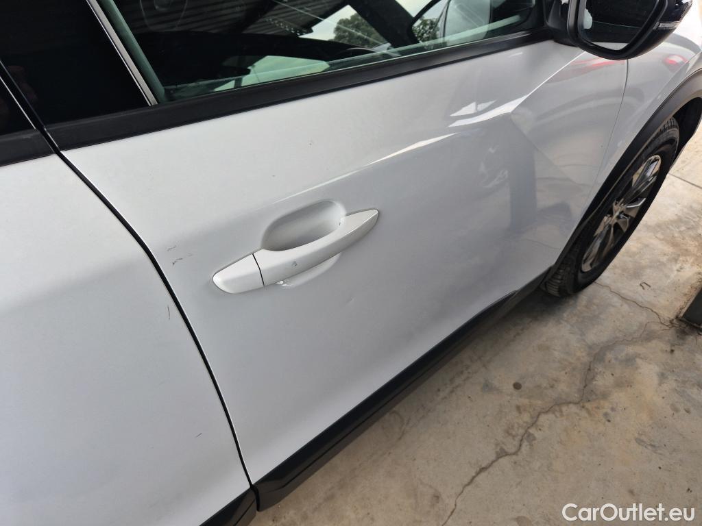  Peugeot  2008 PEUGEOT  / 2019 / 5P / todoterreno Active Pack BlueHDI 81kW (110CV) #29