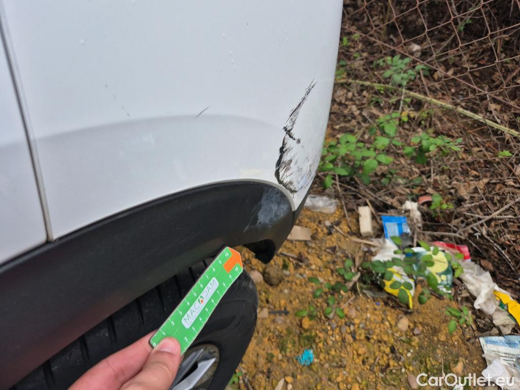  Peugeot  2008 PEUGEOT  / 2019 / 5P / todoterreno Active Pack BlueHDI 81kW (110CV) #16