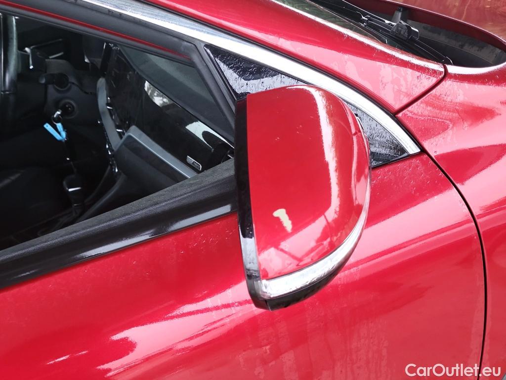  KIA  Niro KIA  / 2019 / 5P / crossover 1.6 GDi HEV 104kW (141CV) Drive #38