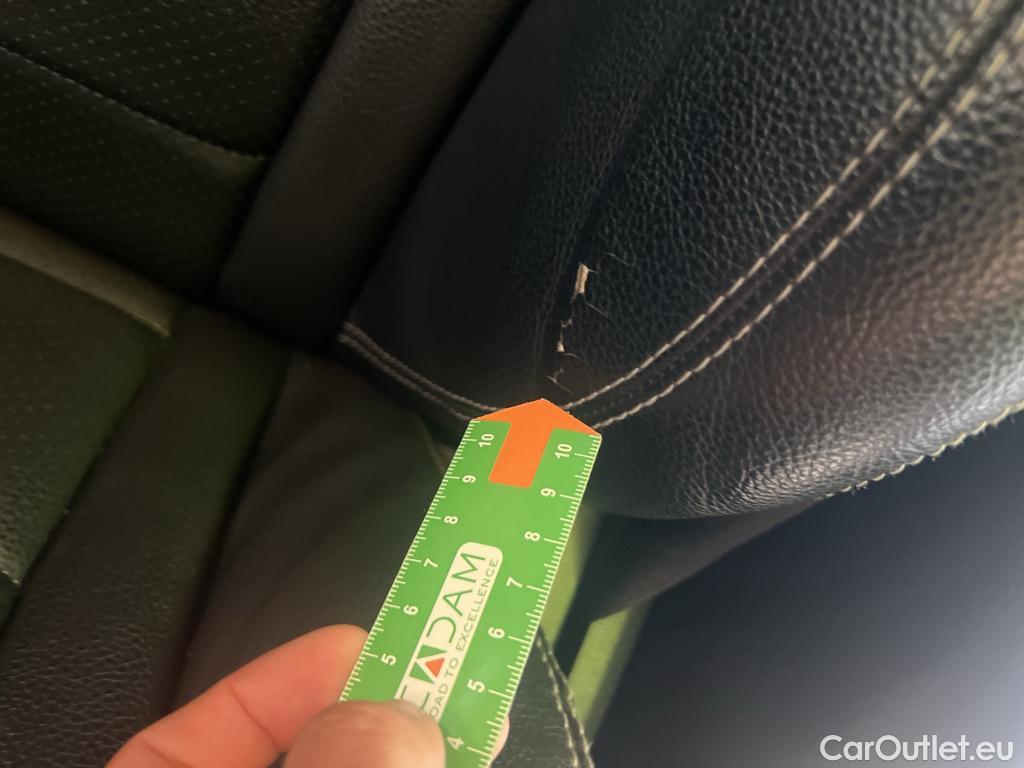  Mercedes  G-Klasee MERCEDES-BENZ GLC Coupé / 2019 / 5P / coupé GLC 300 de 4MATIC (AC) #2