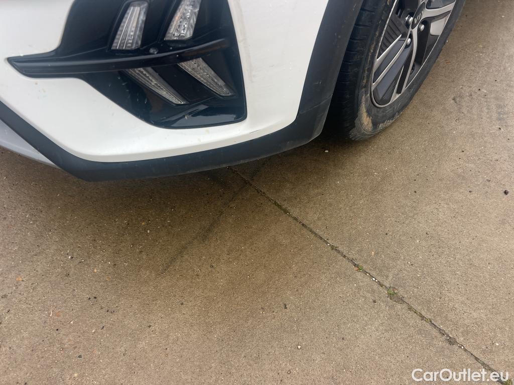  KIA  Niro KIA  / 2019 / 5P / crossover 1.6 GDi HEV 104kW (141CV) Drive #23