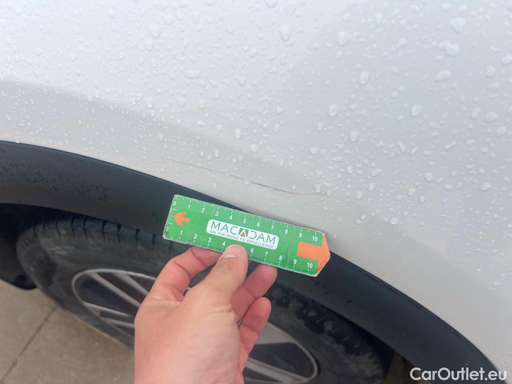  KIA  Niro KIA  / 2019 / 5P / crossover 1.6 GDi HEV 104kW (141CV) Drive #12