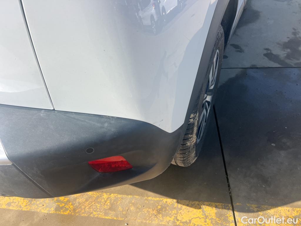  Peugeot  2008 PEUGEOT  / 2019 / 5P / todoterreno Active BlueHDI 81kW (110CV) #13