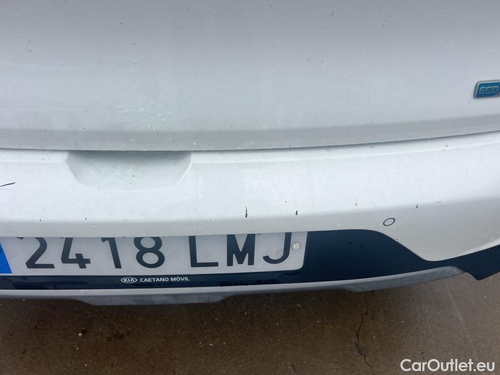  KIA  Niro KIA  / 2019 / 5P / crossover 1.6 GDi HEV 104kW (141CV) Drive #28