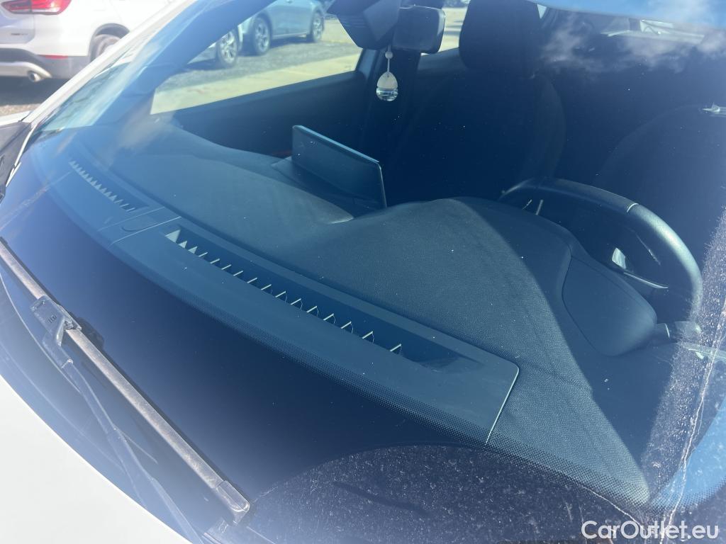  Peugeot  2008 PEUGEOT  / 2019 / 5P / todoterreno Active BlueHDI 81kW (110CV) #1