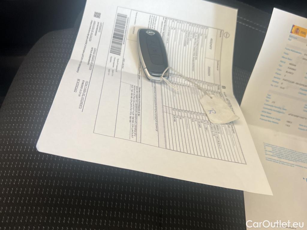  Land Rover  Discovery NISSAN QASHQAI / 2024 / 5P / todoterreno DIG-T 116kW (158CV) mHEV CVT Acenta #2