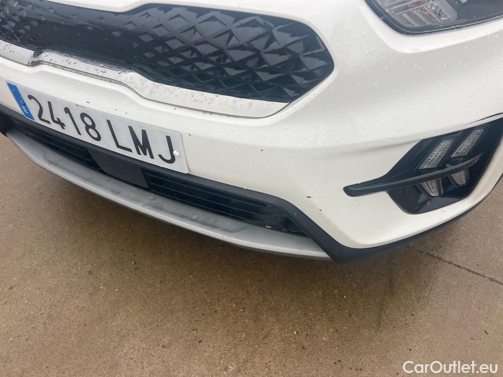  KIA  Niro KIA  / 2019 / 5P / crossover 1.6 GDi HEV 104kW (141CV) Drive #24