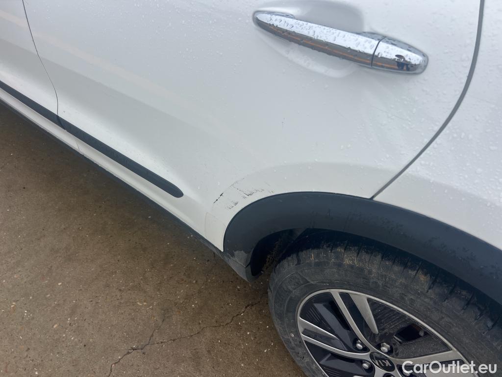  KIA  Niro KIA  / 2019 / 5P / crossover 1.6 GDi HEV 104kW (141CV) Drive #9