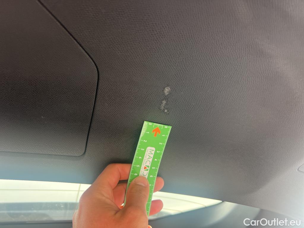  Peugeot  5008 PEUGEOT  / 2020 / 5P / todoterreno 1.5 BlueHDi 96kW S&S Allure Pack EAT8 #18