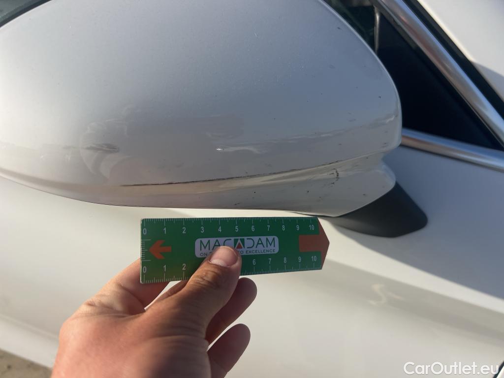  Seat  Leon SEAT Nuevo León / 2020 / 5P / familiar SP 1.4 e-Hybrid DSG S&S Xcellence Go L #28