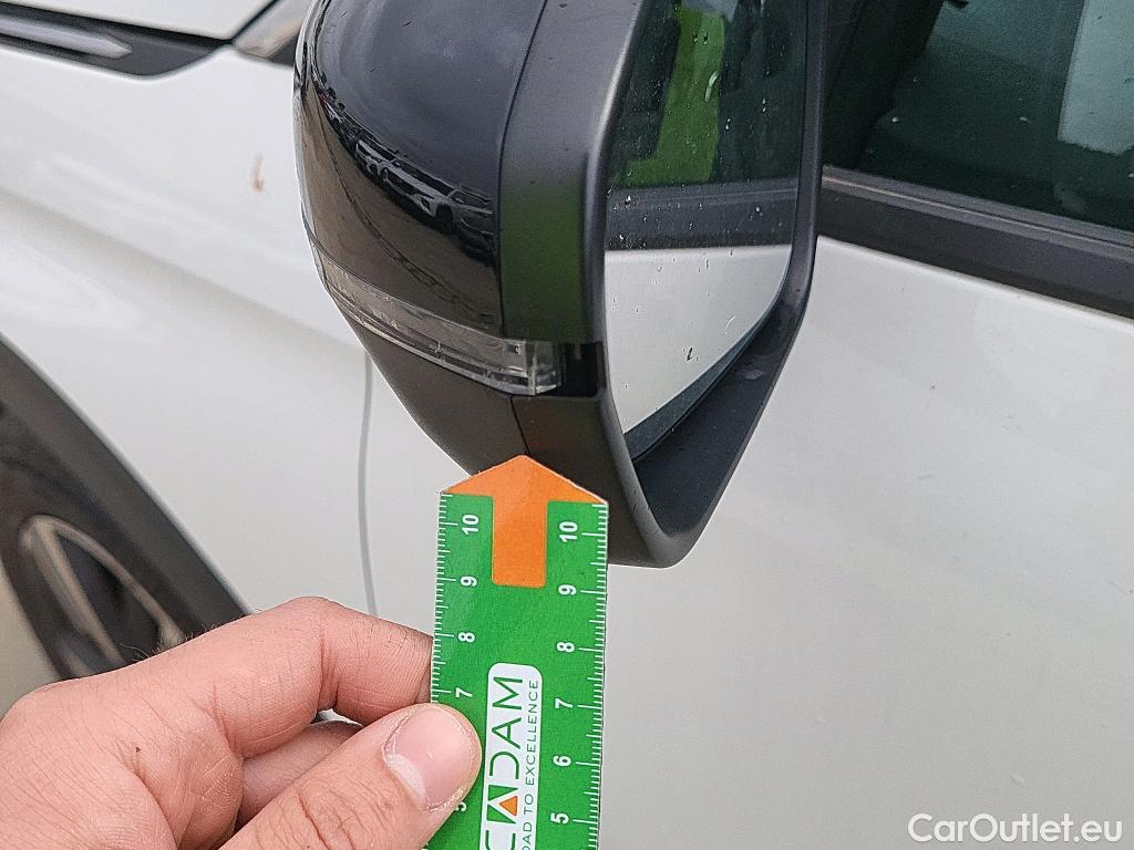  Peugeot  5008 PEUGEOT  / 2017 / 5P / todoterreno Allure BlueHDi 96kW (130CV) S&S EAT8 (CX) #22