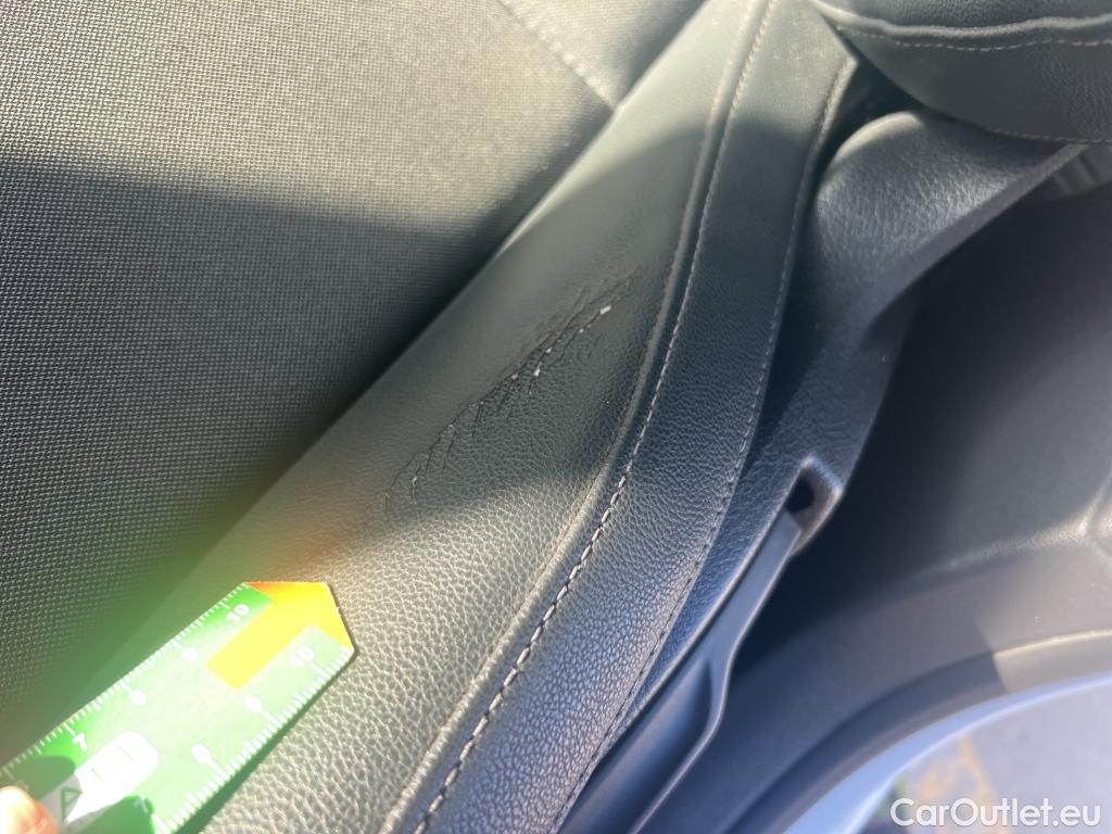  Seat  Leon SEAT León / 2016 / 5P / berlina con portón 2.0 TDI 110kW DSG-7 S&S Xcellence Ed Pl #4