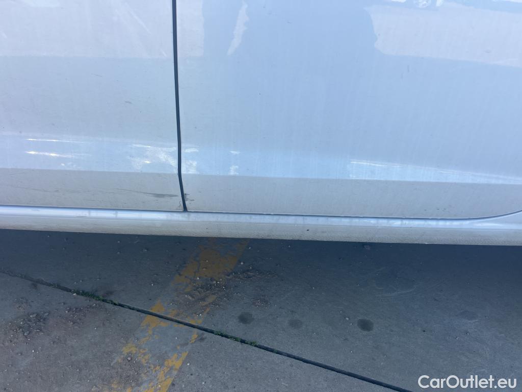  Seat  Leon SEAT León / 2016 / 5P / berlina con portón 2.0 TDI 110kW DSG-7 S&S Xcellence Ed Pl #5