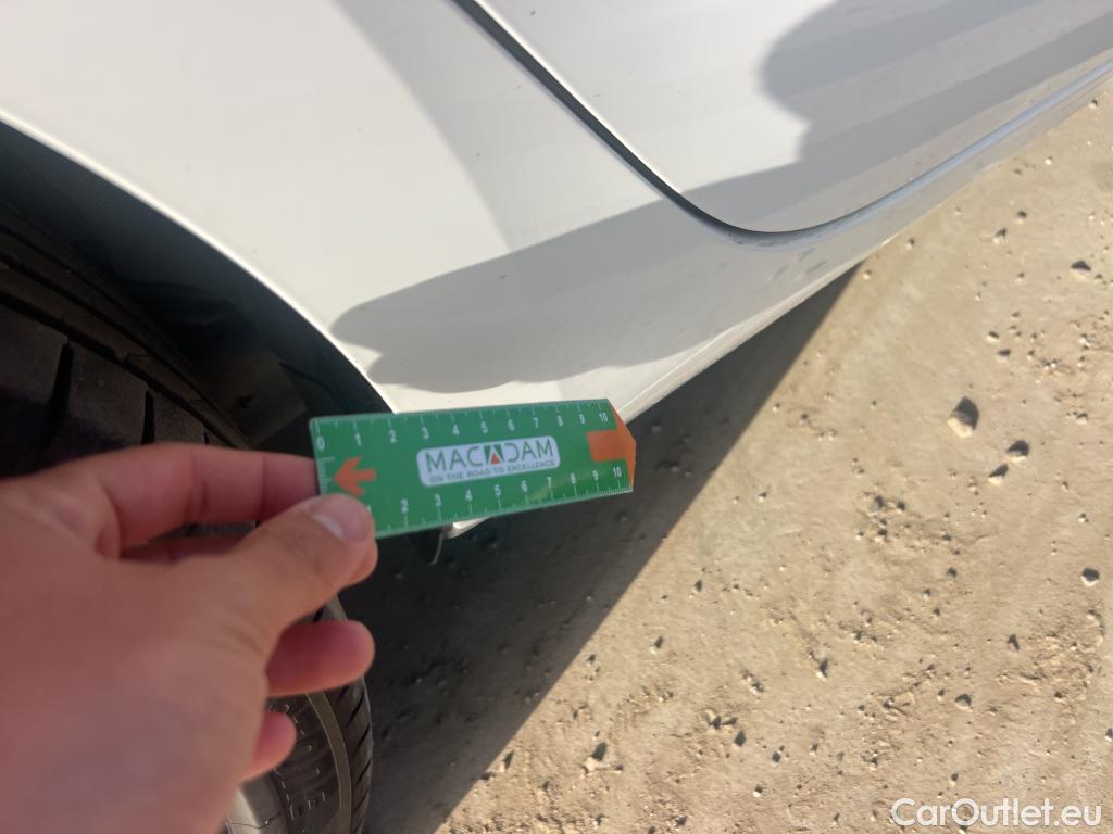  Seat  Leon SEAT Nuevo León / 2020 / 5P / familiar SP 1.4 e-Hybrid DSG S&S Xcellence Go L #11