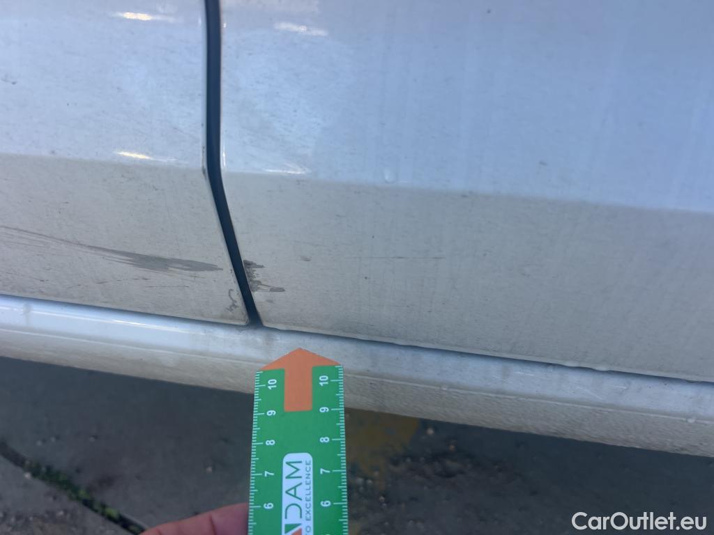  Seat  Leon SEAT León / 2016 / 5P / berlina con portón 2.0 TDI 110kW DSG-7 S&S Xcellence Ed Pl #6