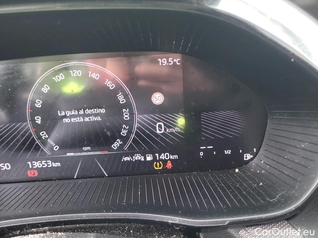  Skoda  Fabia SKODA  / 2021 / 5P / berlina con portón 1.0 TSI 85KW (115CV) Selection  #22