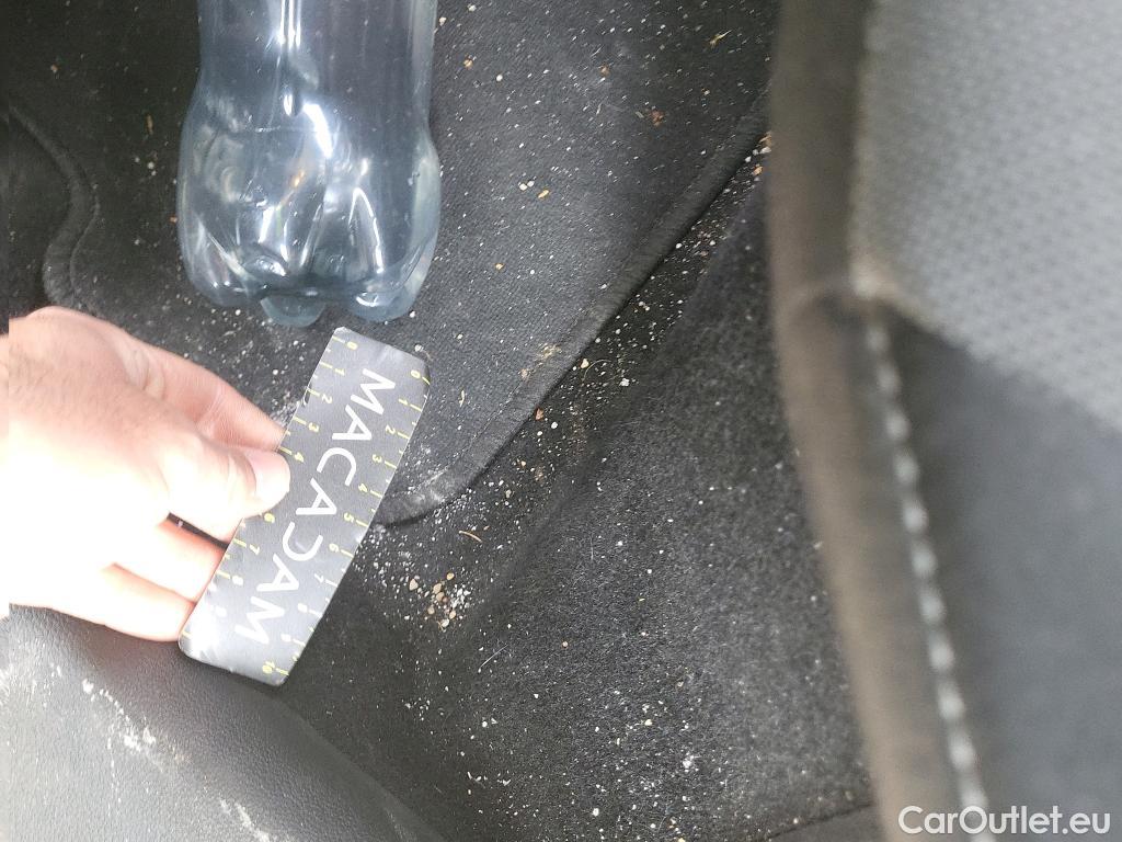  Skoda  Fabia SKODA  / 2021 / 5P / berlina con portón 1.0 TSI 85KW (115CV) Selection  #9