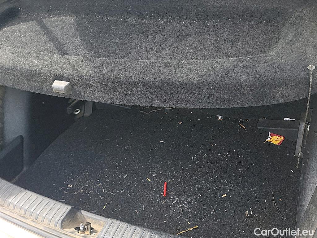  Skoda  Fabia SKODA  / 2021 / 5P / berlina con portón 1.0 TSI 85KW (115CV) Selection  #17