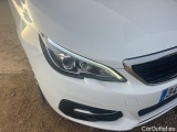  Peugeot  308 PEUGEOT  / 2017 / 5P / berlina con portón 5P Active Pack BlueHDi 100 S&S #16