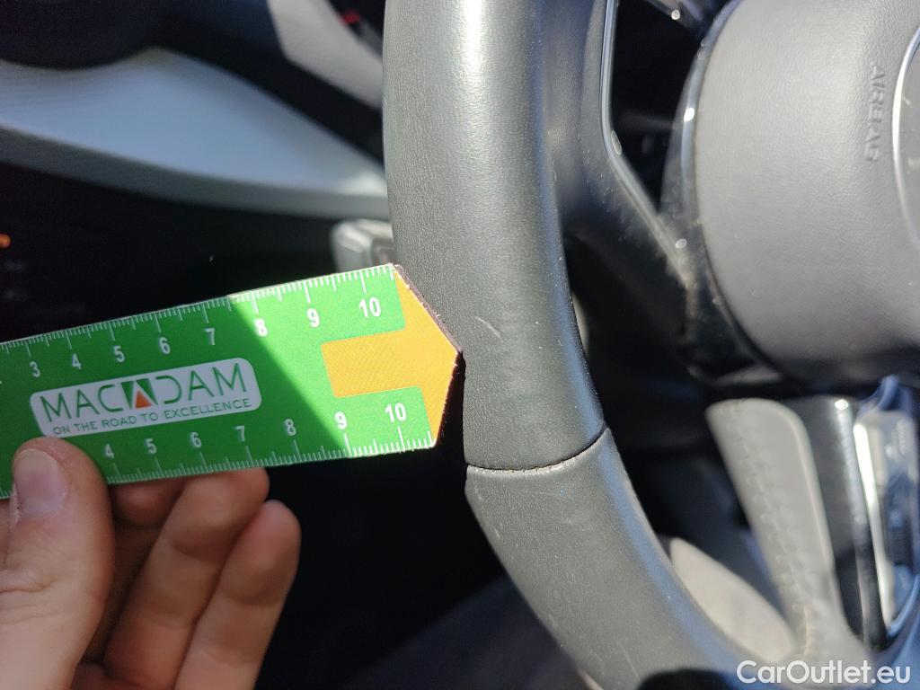  Audi  Q2 AUDI  / 2016 / 5P / todoterreno Design 30 TFSI 85kW (116CV) #11