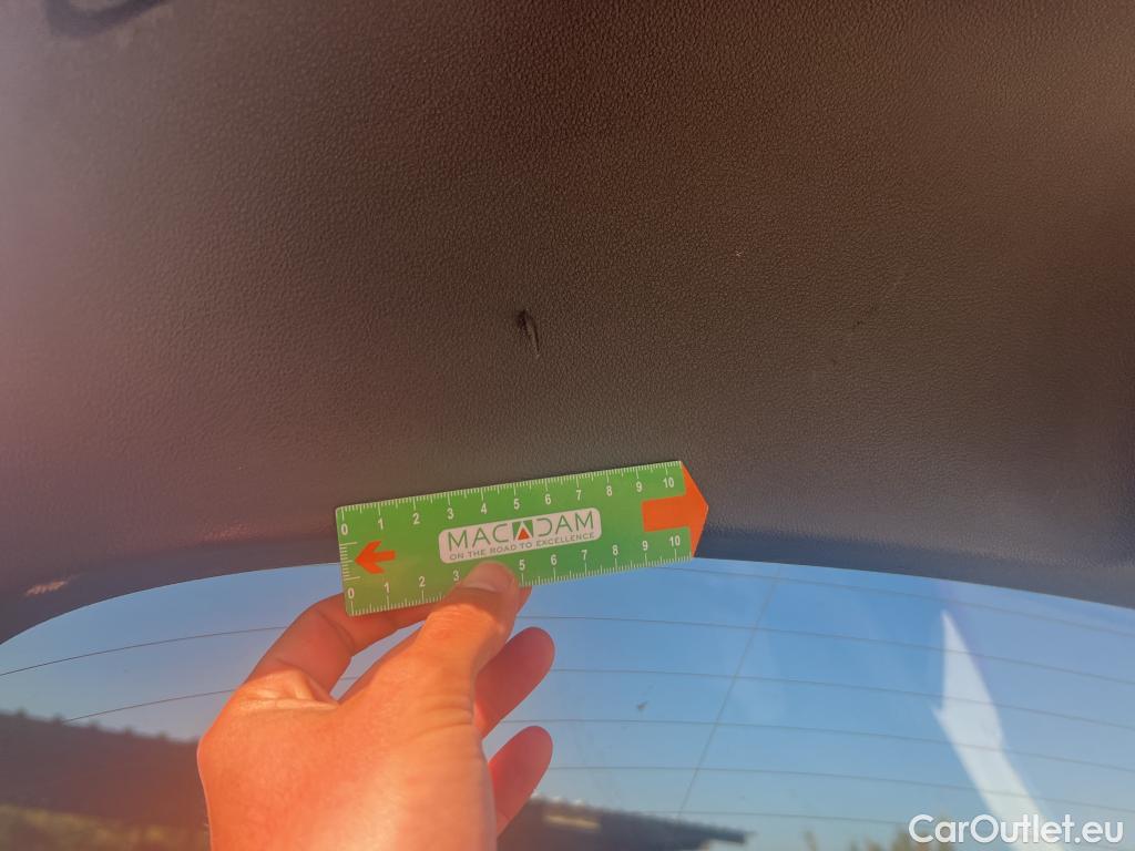  Volkswagen  T-ROC VOLKSWAGEN  / 2017 / 5P / todoterreno Advance R-Line 1.0 TSI 81kW (110CV) #30