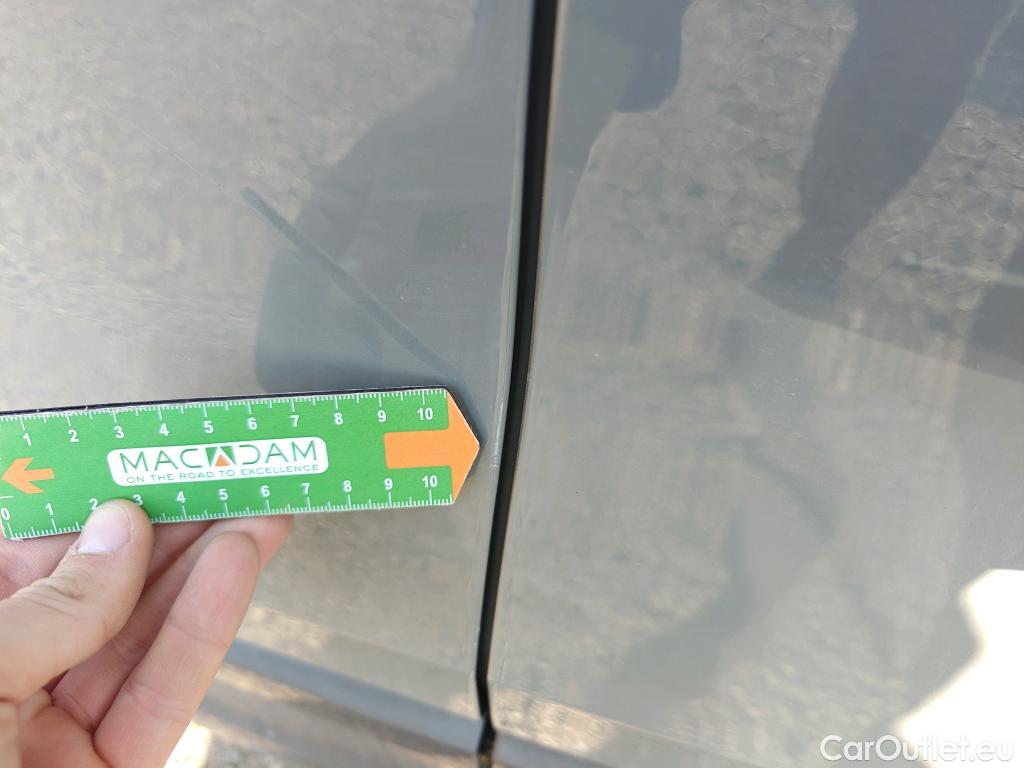  Audi  Q2 AUDI  / 2016 / 5P / todoterreno Design 30 TFSI 85kW (116CV) #21