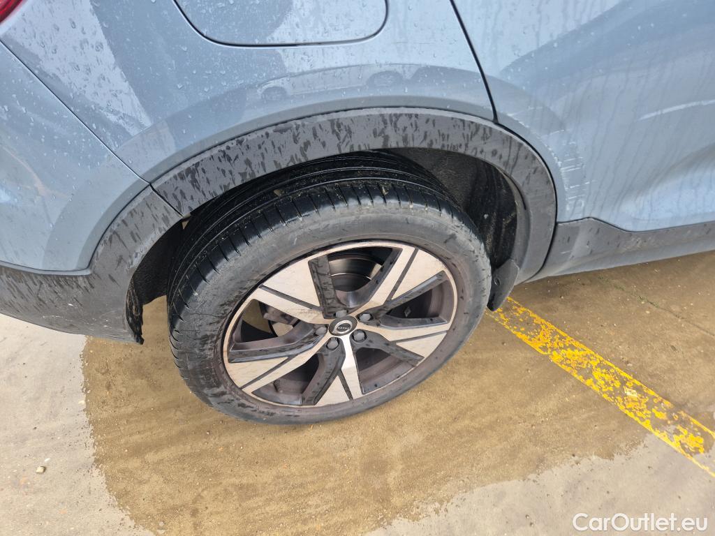  Volvo  XC 40 VOLVO XC40 / 2017 / 5P / todoterreno 1.5 T4 Twin Recharge R-Design Auto #5