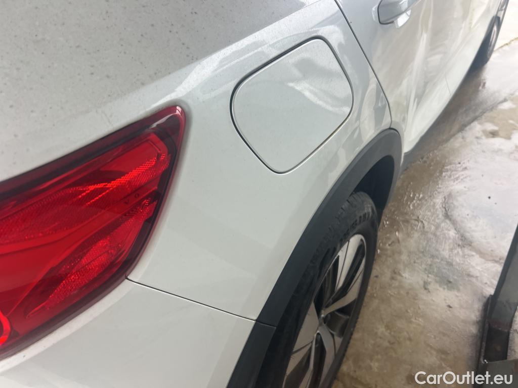  Volvo  XC 40 VOLVO XC40 / 2017 / 5P / todoterreno 1.5 T5 Twin Recharge Inscription Ex Auto #7