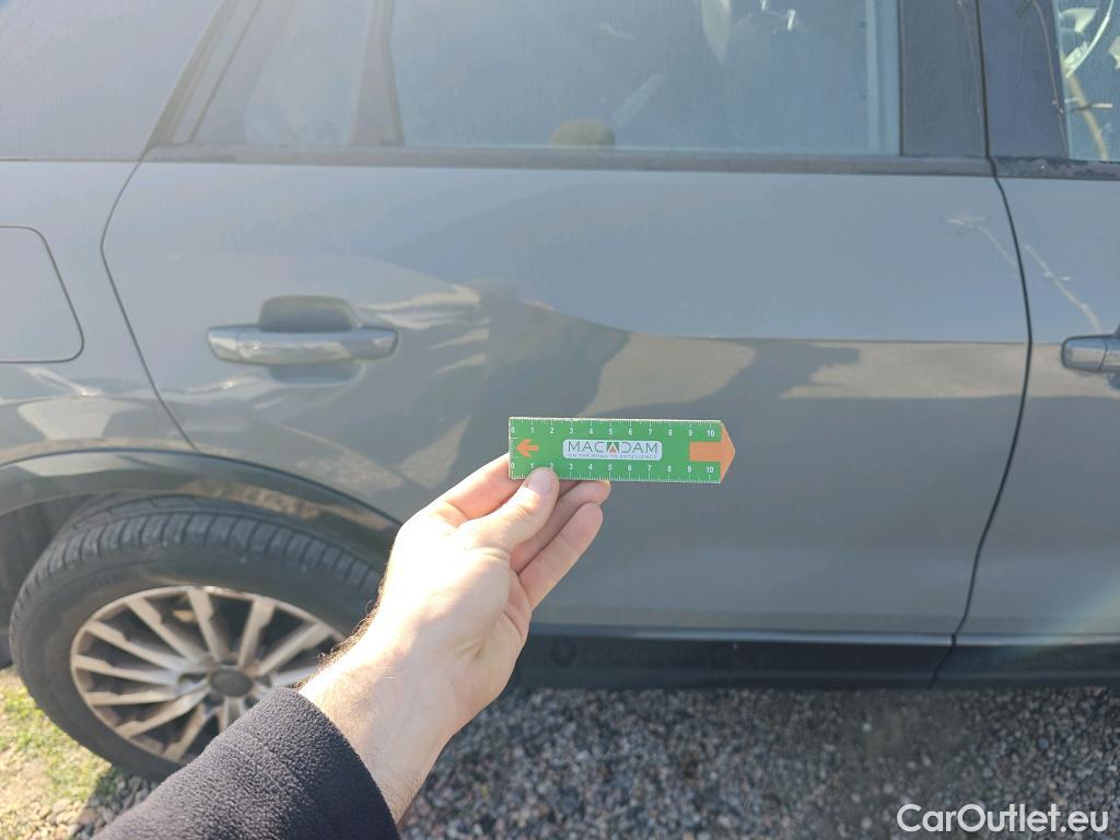  Audi  Q2 AUDI  / 2016 / 5P / todoterreno Design 30 TFSI 85kW (116CV) #28