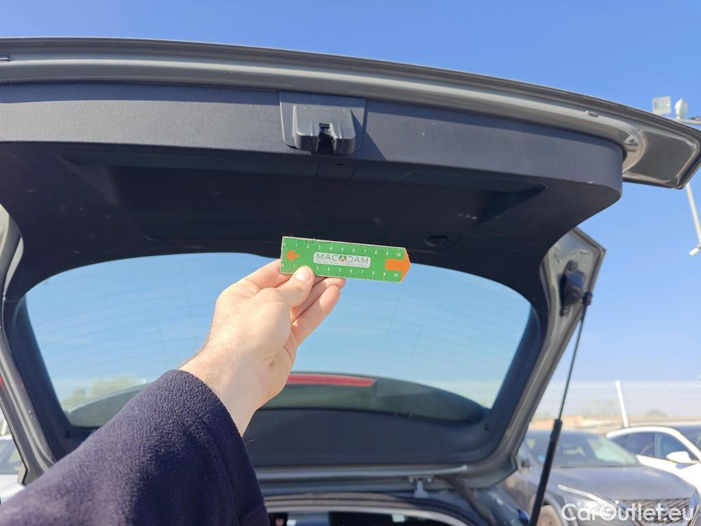  Audi  Q2 AUDI  / 2016 / 5P / todoterreno Design 30 TFSI 85kW (116CV) #6