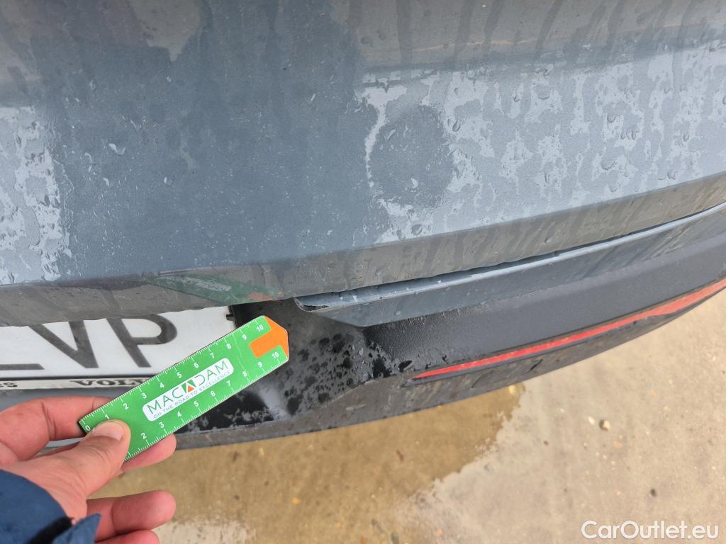  Volvo  XC 40 VOLVO XC40 / 2017 / 5P / todoterreno 1.5 T4 Twin Recharge R-Design Auto #31