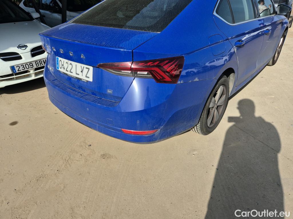 Skoda  Octavia SKODA  / 2020 / 5P / berlina con portón 2.0 TDI 110kW (150CV) Manual Ambition #7