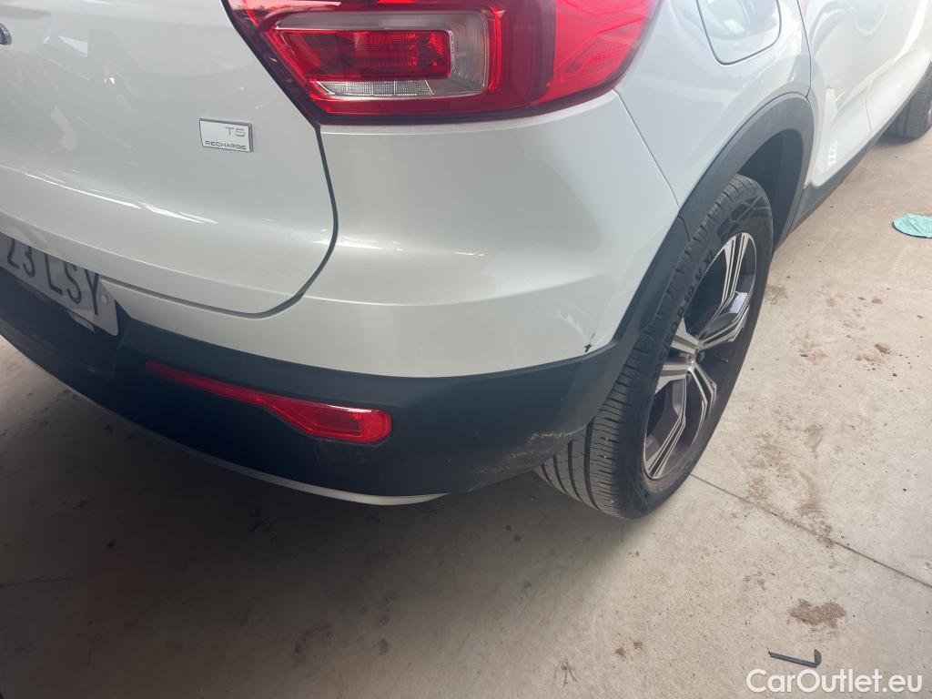  Volvo  XC 40 VOLVO XC40 / 2017 / 5P / todoterreno 1.5 T5 Twin Recharge Inscription Auto #3