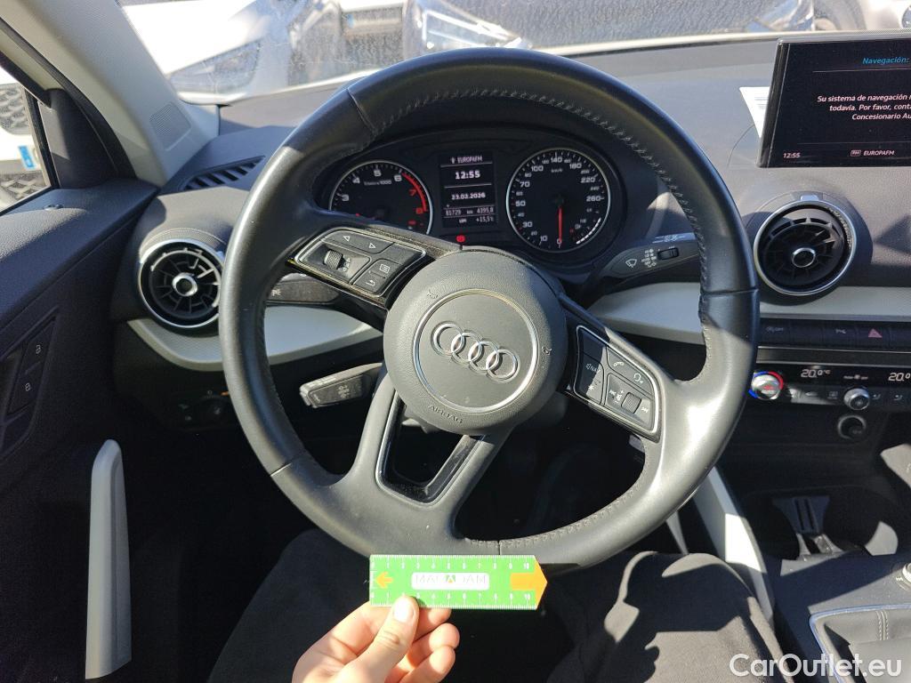  Audi  Q2 AUDI  / 2016 / 5P / todoterreno Design 30 TFSI 85kW (116CV) #10